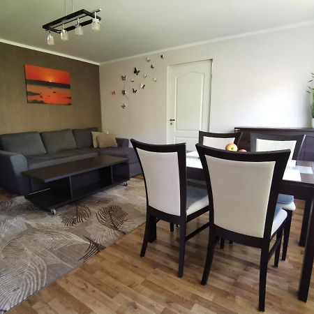 Kesklinna Silla Apartment - Free Parking Pärnu Kültér fotó