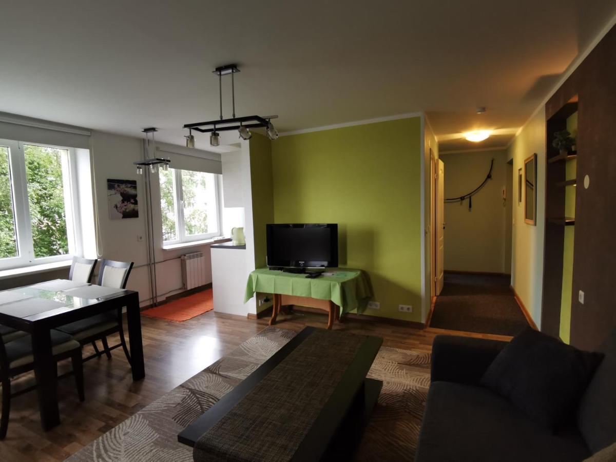 Kesklinna Silla Apartment - Free Parking Pärnu Kültér fotó