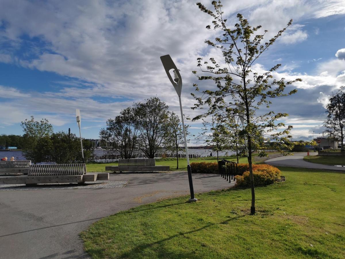 Kesklinna Silla Apartment - Free Parking Pärnu Kültér fotó